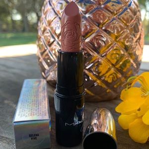 MAC Selena “Selena Vive” Cremesheen Lipstick
